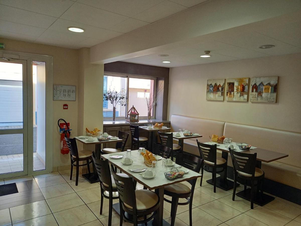 Hotel Sables D'O Et Son Restaurant Le 16 Bis Les Sables-dʼOlonne Zewnętrze zdjęcie