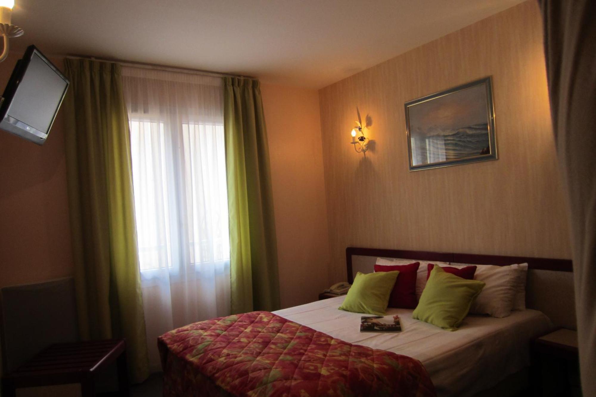 Hotel Sables D'O Et Son Restaurant Le 16 Bis Les Sables-dʼOlonne Zewnętrze zdjęcie