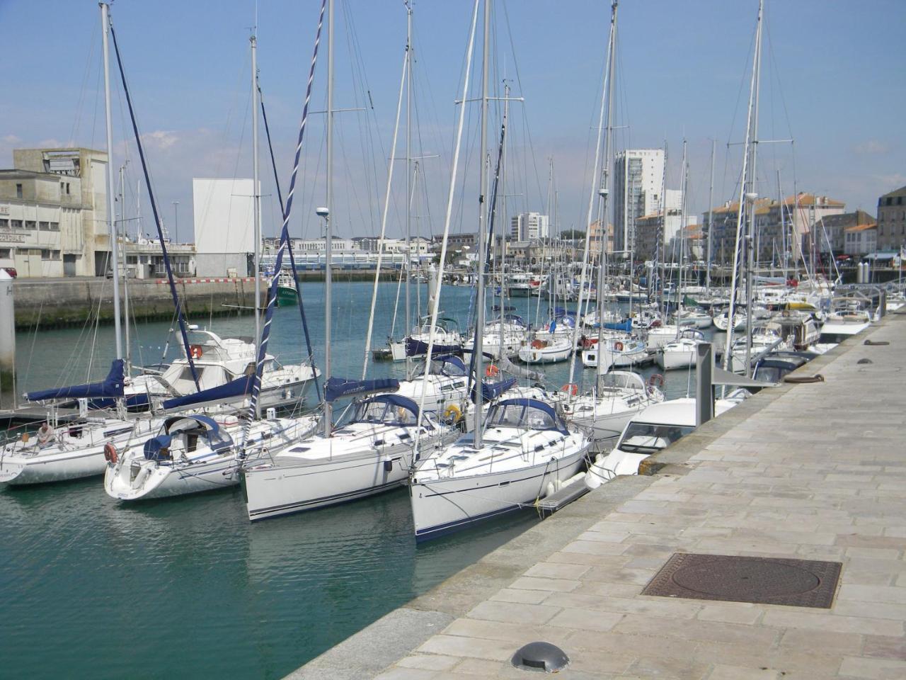 Hotel Sables D'O Et Son Restaurant Le 16 Bis Les Sables-dʼOlonne Zewnętrze zdjęcie
